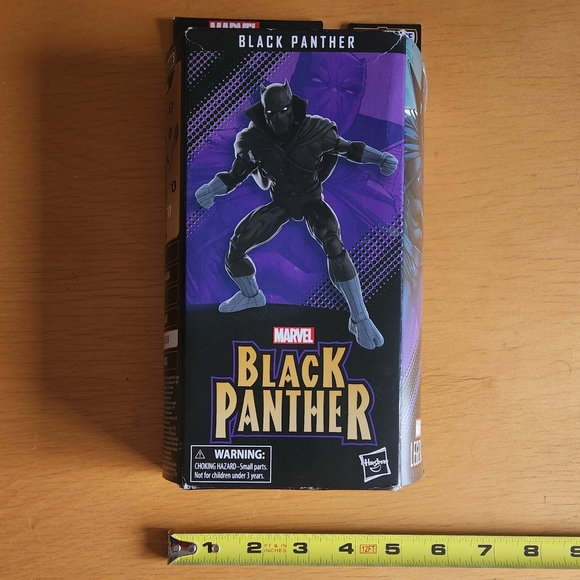 Marvel Legends Series Black Panther Action Figure  - Picture 8 of 11